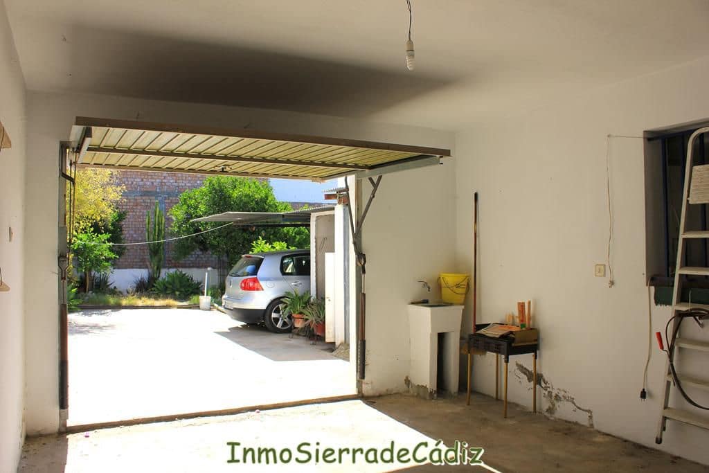 6 soveværelse Byhus til salg i Algodonales med garage - € 225.000 (Ref: 9177793)