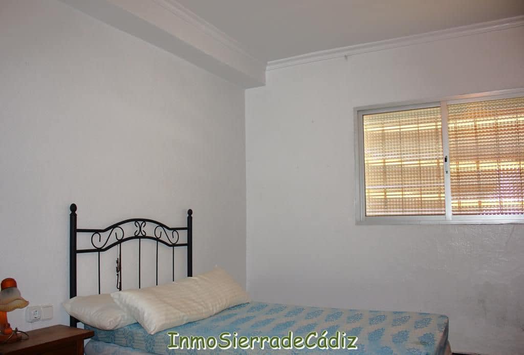 6 soveværelse Byhus til salg i Algodonales med garage - € 225.000 (Ref: 9177793)