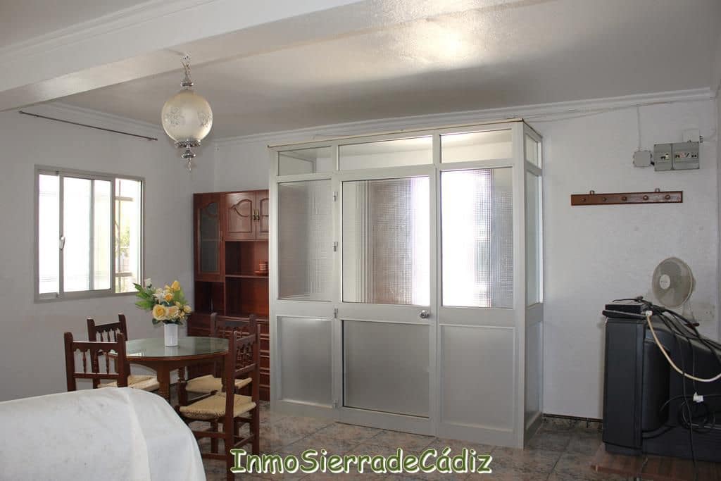 6 soveværelse Byhus til salg i Algodonales med garage - € 225.000 (Ref: 9177793)