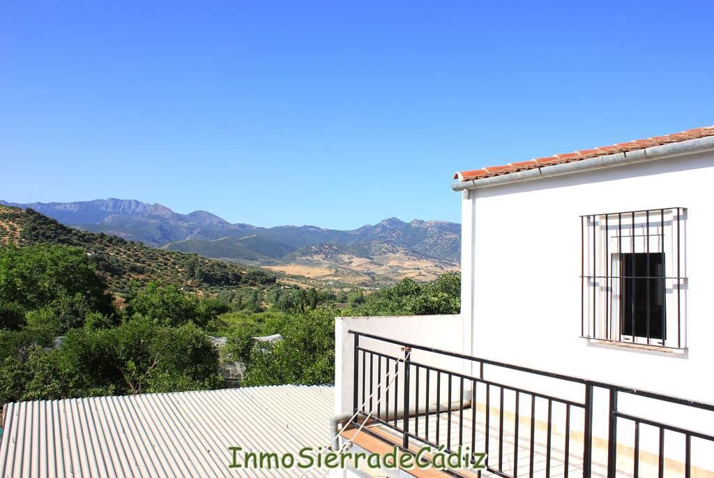 6 soveværelse Byhus til salg i Algodonales med garage - € 225.000 (Ref: 9177793)