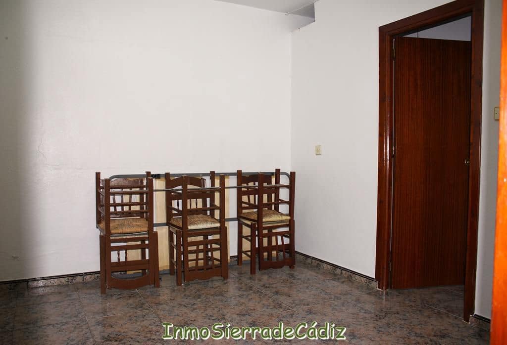 6 soveværelse Byhus til salg i Algodonales med garage - € 225.000 (Ref: 9177793)