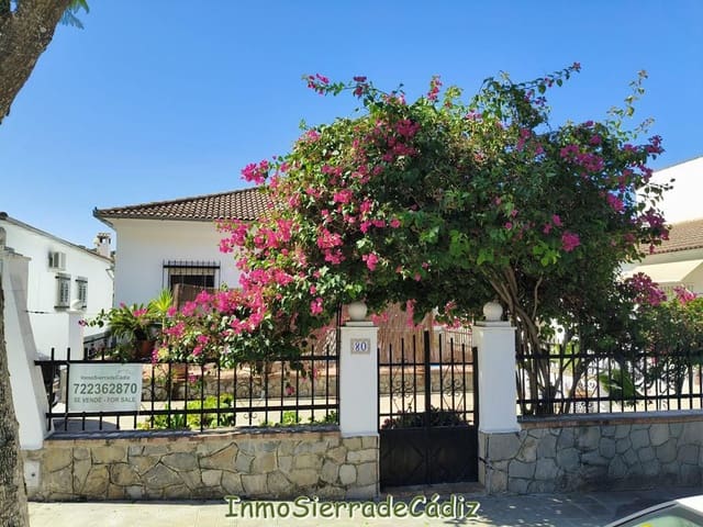 6 soverom Hus til salgs i Algodonales med garasje - € 225 000 (Ref: 9177793)