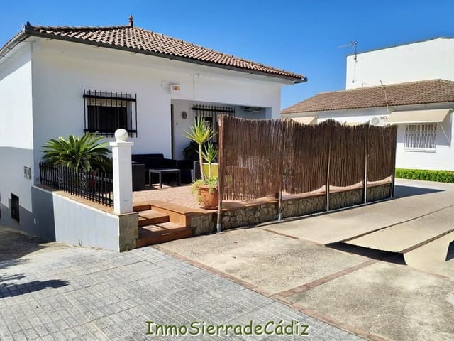 6 soverom Hus til salgs i Algodonales med garasje - € 225 000 (Ref: 9177793)