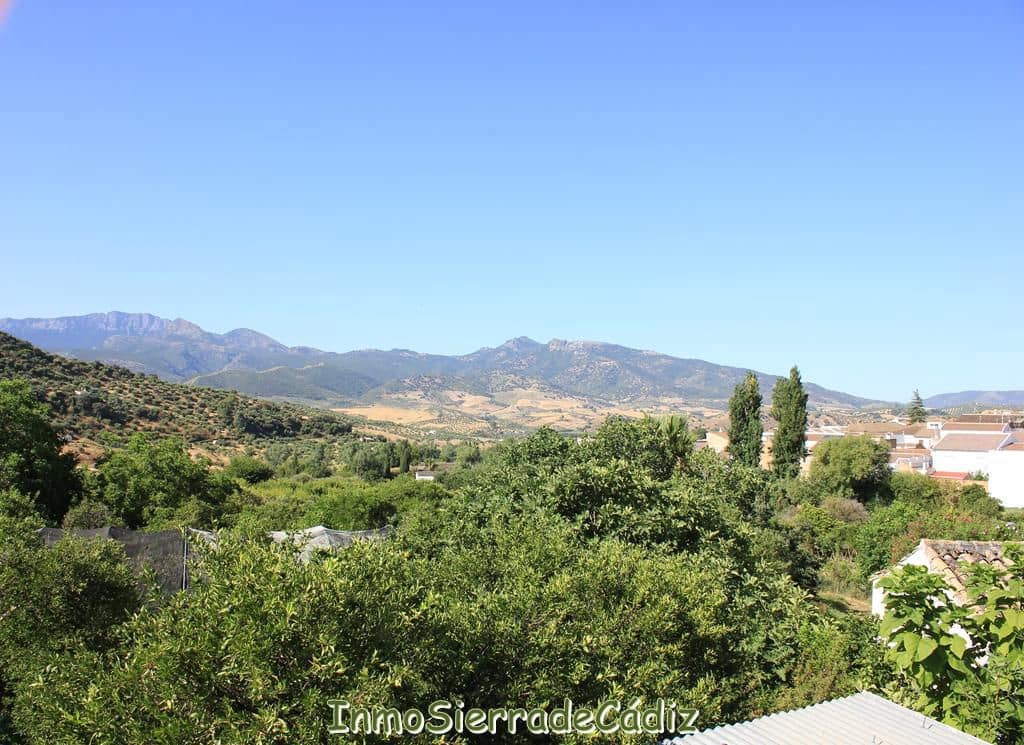 6 soveværelse Byhus til salg i Algodonales med garage - € 225.000 (Ref: 9177793)