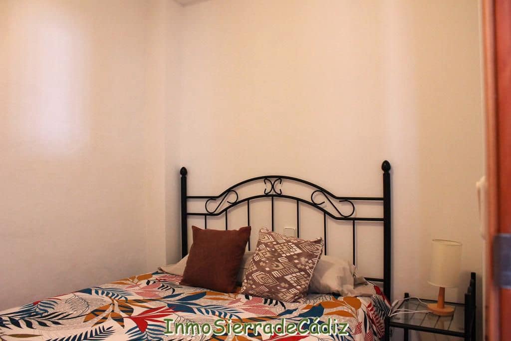 6 soveværelse Byhus til salg i Algodonales med garage - € 220.000 (Ref: 9189214)