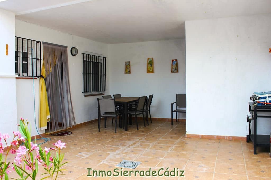 6 soveværelse Byhus til salg i Algodonales med garage - € 220.000 (Ref: 9189214)