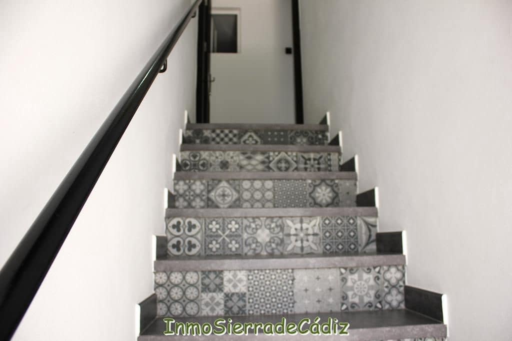 6 soveværelse Byhus til salg i Algodonales med garage - € 220.000 (Ref: 9189214)