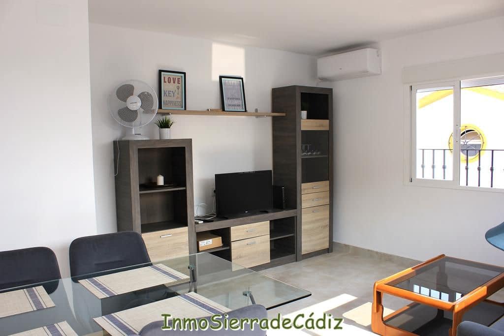 6 soveværelse Byhus til salg i Algodonales med garage - € 220.000 (Ref: 9189214)