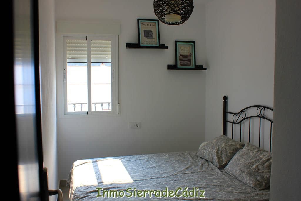 6 soveværelse Byhus til salg i Algodonales med garage - € 220.000 (Ref: 9189214)