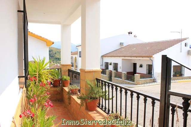 6 soveværelse Byhus til salg i Algodonales med garage - € 220.000 (Ref: 9189214)