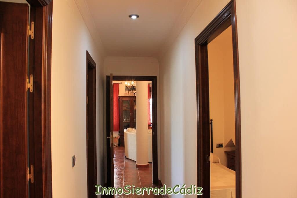 4 soverom Hus til salgs i Algodonales - € 350 000 (Ref: 9217789)