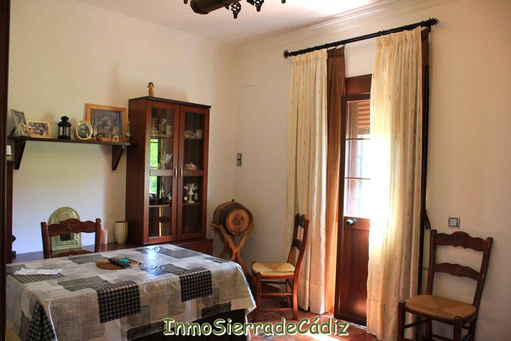 4 soverom Hus til salgs i Algodonales - € 350 000 (Ref: 9217789)