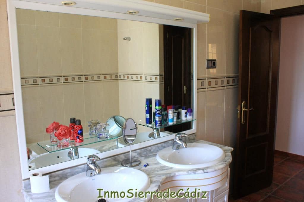 4 soverom Hus til salgs i Algodonales - € 350 000 (Ref: 9217789)