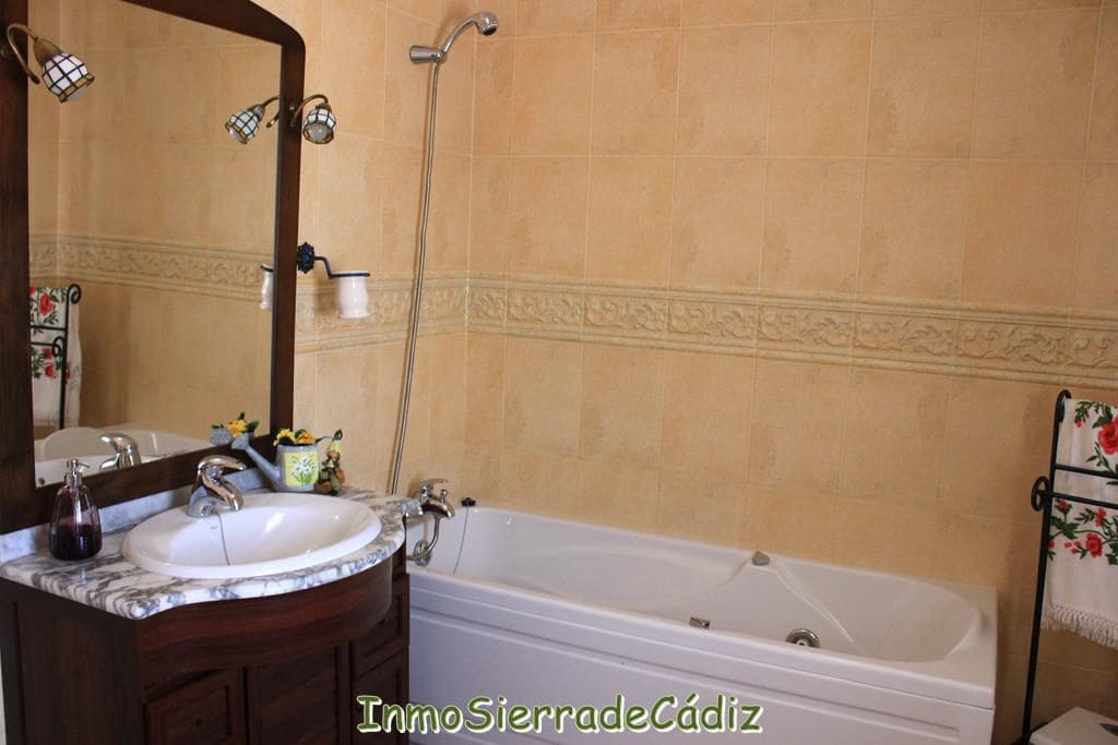 4 soverom Hus til salgs i Algodonales - € 350 000 (Ref: 9217789)