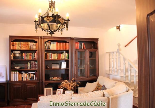 4 soverom Hus til salgs i Algodonales - € 350 000 (Ref: 9217789)