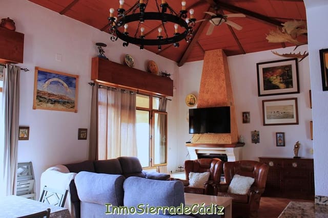 4 slaapkamer Finca/Landhuis te koop in El Gastor - € 430.000 (Ref: 9347722)