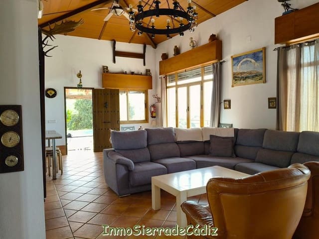 4 slaapkamer Finca/Landhuis te koop in El Gastor - € 430.000 (Ref: 9347722)