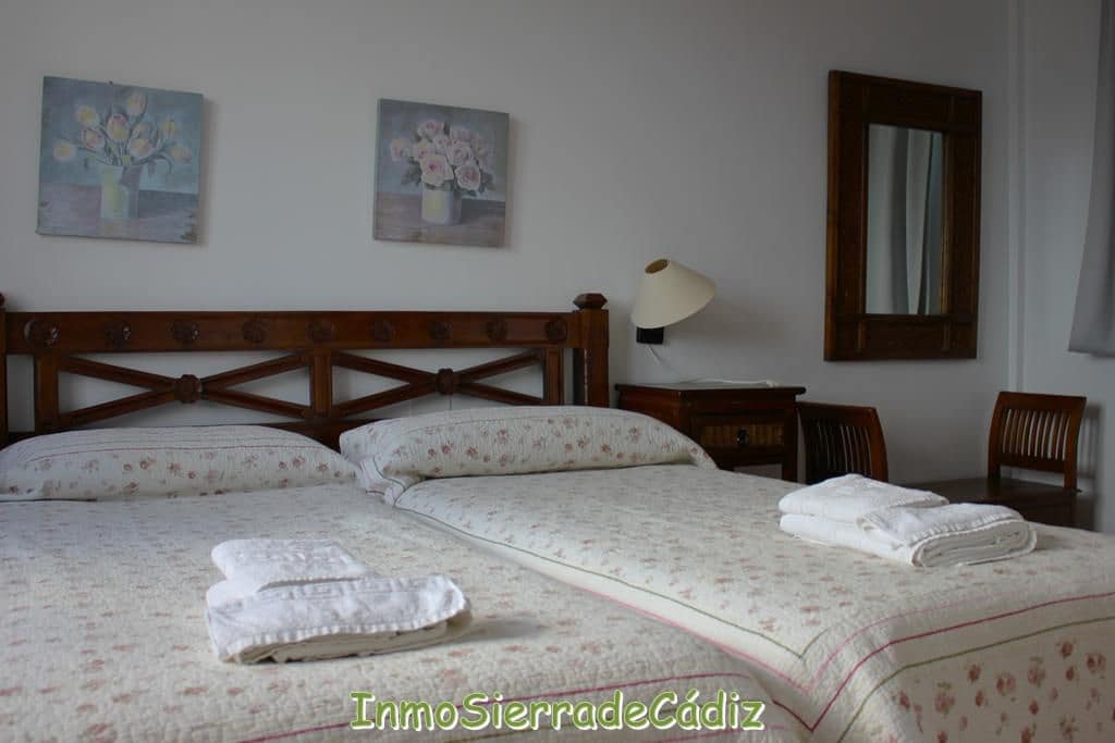 5 makuuhuone Maalaistalo myytävänä paikassa Algodonales - 650 000 € (Ref: 9433470)