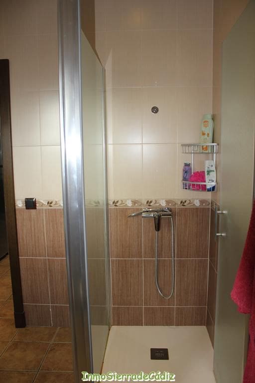 3 bedroom Townhouse for sale in Algodonales with garage - € 140,000 (Ref: 9480991)