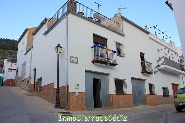 3 bedroom Townhouse for sale in Algodonales with garage - € 140,000 (Ref: 9480991)