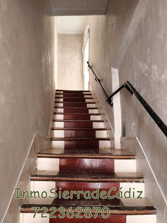 3 bedroom Flat for sale in Algodonales - € 230,000 (Ref: 9535180)