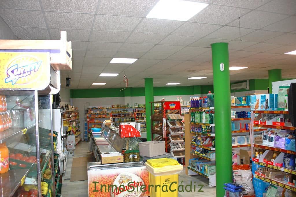 1 quarto Comercial para venda em Algodonales com garagem - 285 000 € (Ref: 9663626)