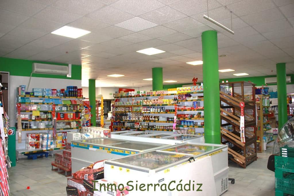 1 quarto Comercial para venda em Algodonales com garagem - 285 000 € (Ref: 9663626)