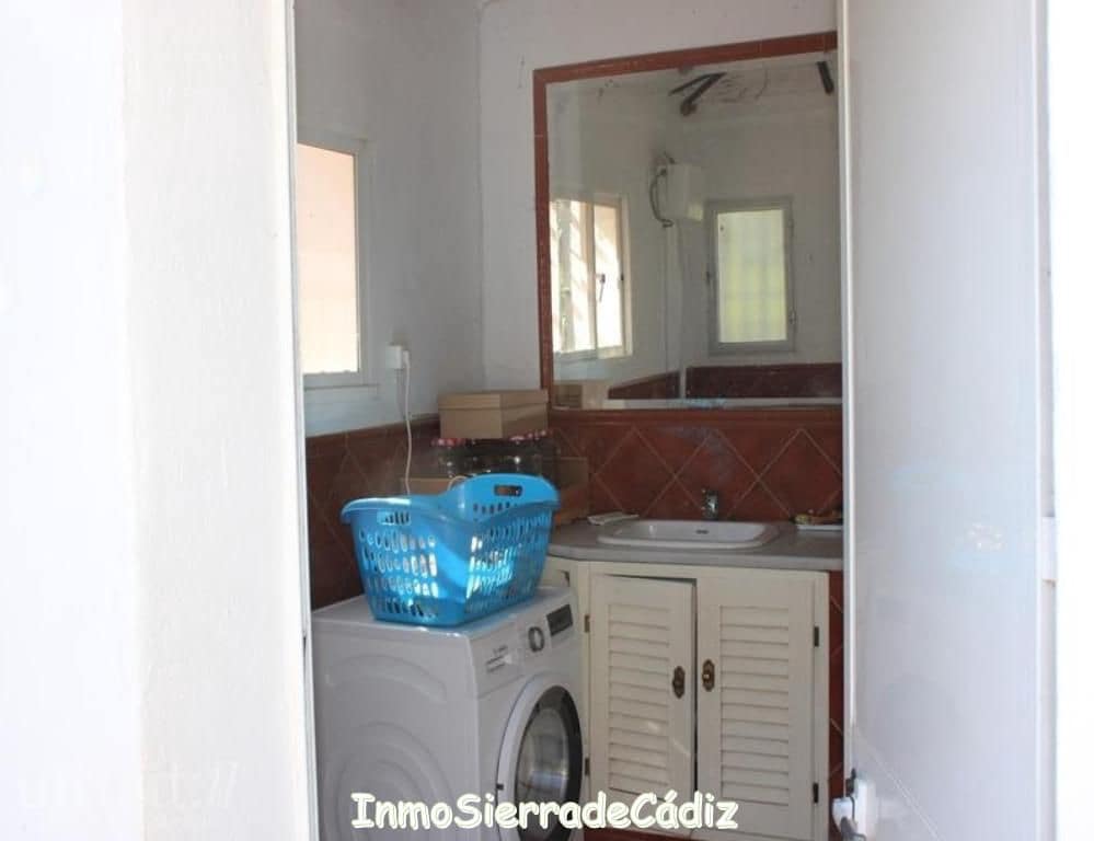 6 bedroom Finca/Country House for sale in Zahara de la Sierra - € 480,000 (Ref: 9730395)