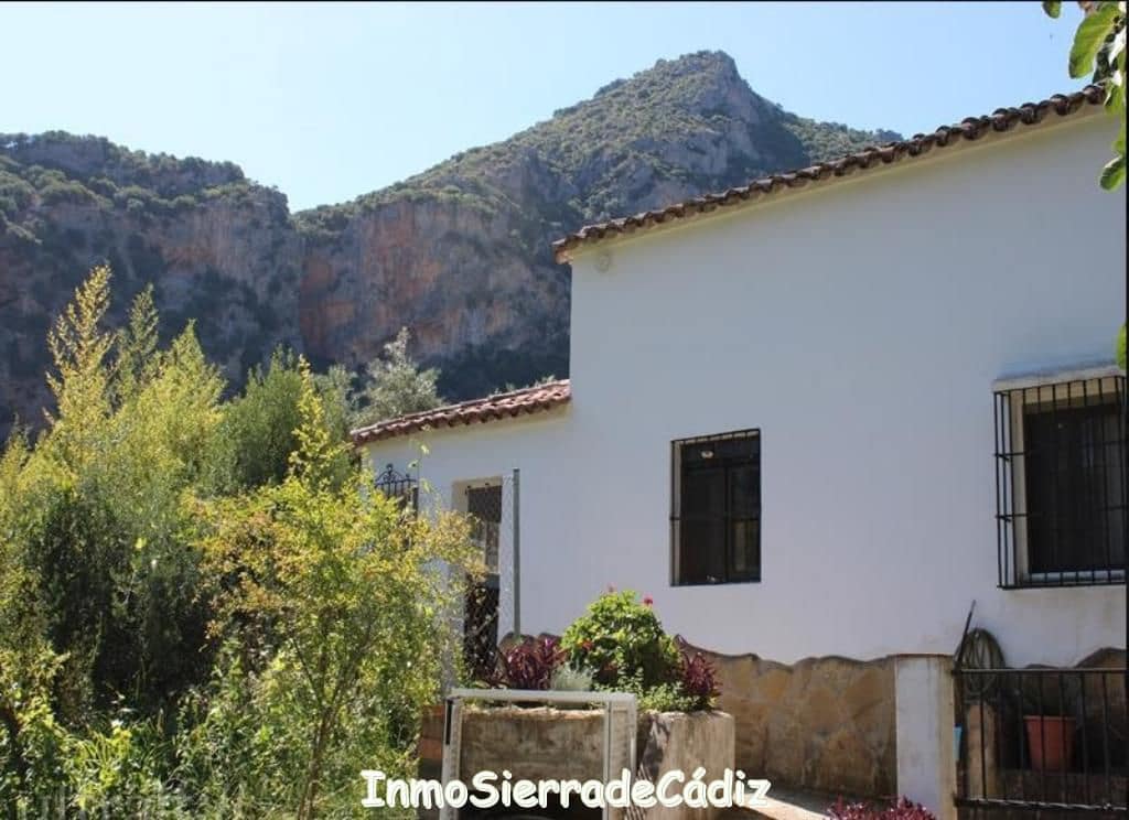 6 bedroom Finca/Country House for sale in Zahara de la Sierra - € 480,000 (Ref: 9730395)