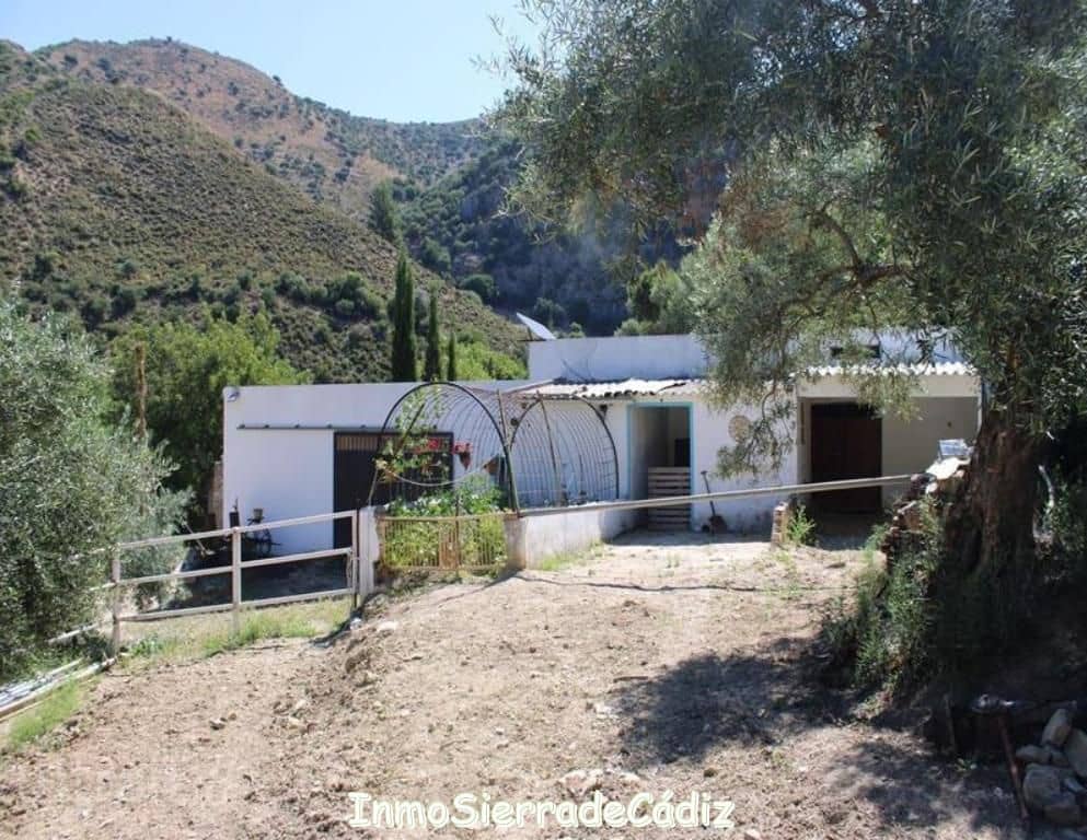 6 bedroom Finca/Country House for sale in Zahara de la Sierra - € 480,000 (Ref: 9730395)