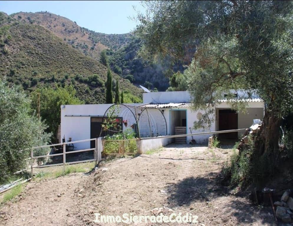 6 bedroom Finca/Country House for sale in Zahara de la Sierra - € 480,000 (Ref: 9730395)