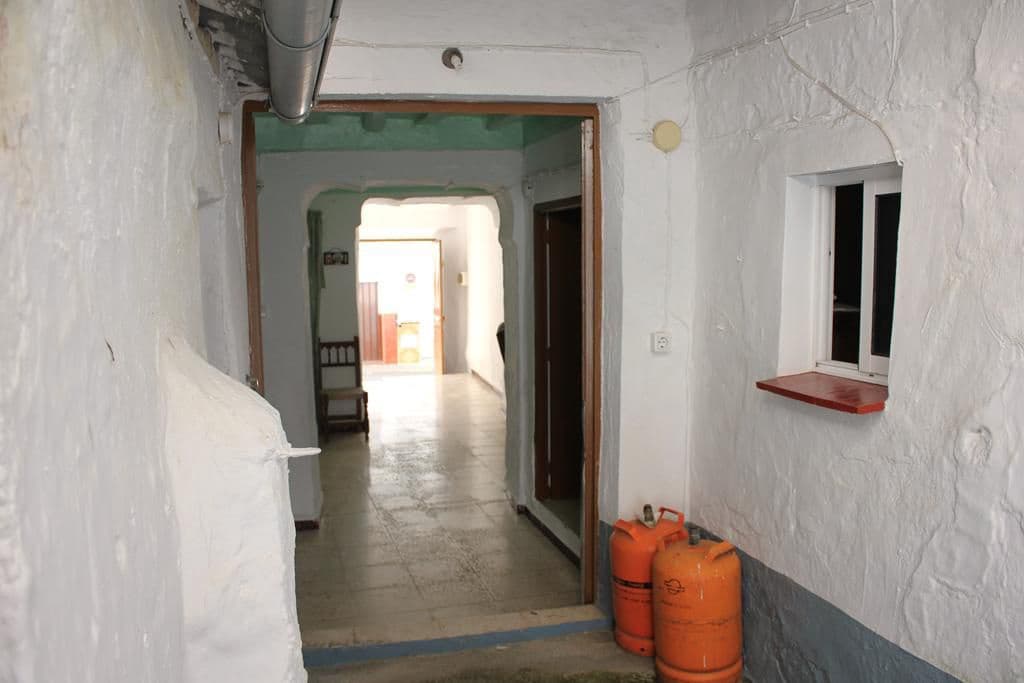 4 bedroom Townhouse for sale in Algodonales - € 75,000 (Ref: 9730396)