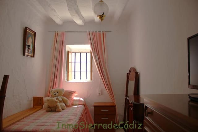4 quarto Casa em Banda para venda em Algodonales - 75 000 € (Ref: 9730396)