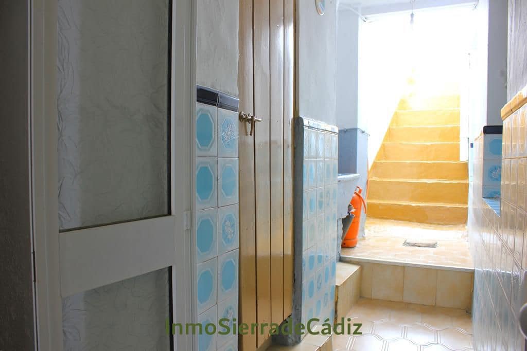 4 slaapkamer Huis te koop in Olvera - € 59.900 (Ref: 9820031)