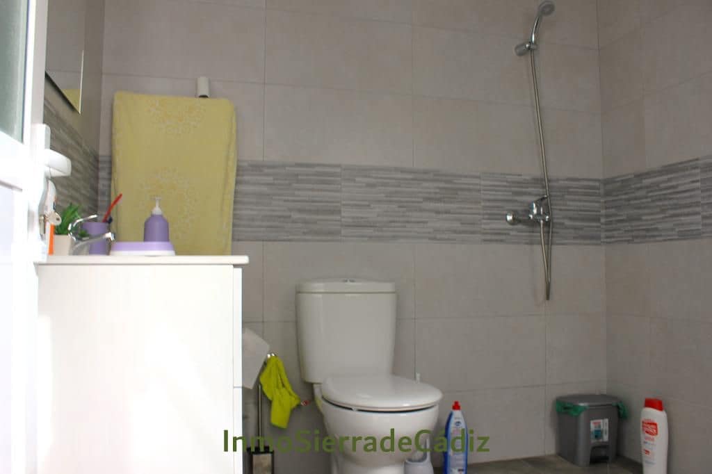 3 bedroom Townhouse for sale in Algodonales - € 105,000 (Ref: 9822390)