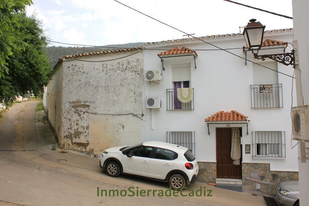 3 bedroom Townhouse for sale in Algodonales - € 105,000 (Ref: 9822390)