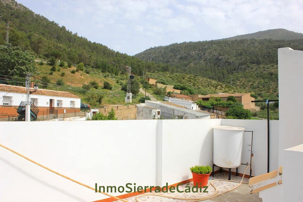 3 bedroom Townhouse for sale in Algodonales - € 105,000 (Ref: 9822390)