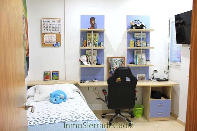 3 sypialnia Mieszkanie na sprzedaż w Algodonales - 135 000 € (Ref: 9842694)