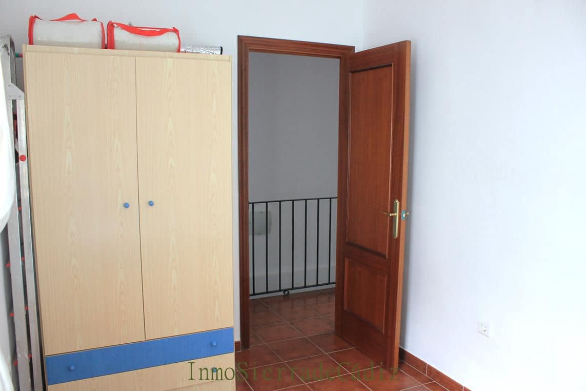 3 bedroom Townhouse for sale in Algodonales - € 117,000 (Ref: 9845181)