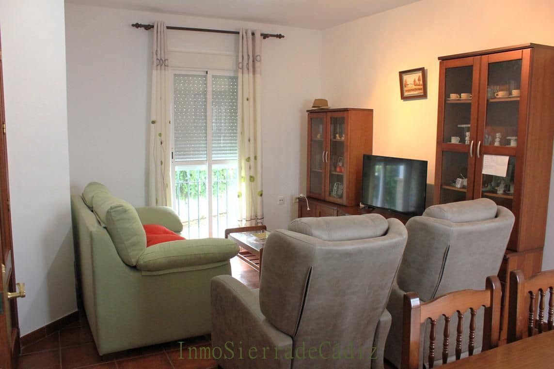 3 bedroom Townhouse for sale in Algodonales - € 117,000 (Ref: 9845181)