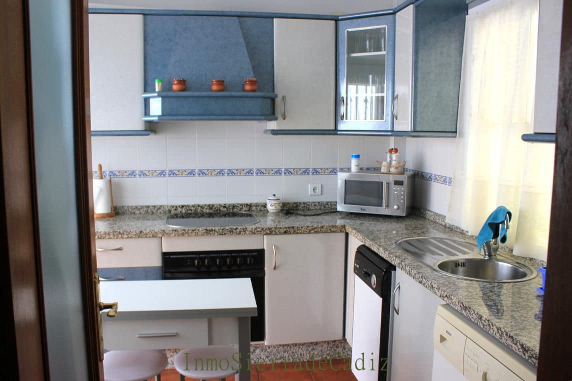3 bedroom Townhouse for sale in Algodonales - € 117,000 (Ref: 9845181)
