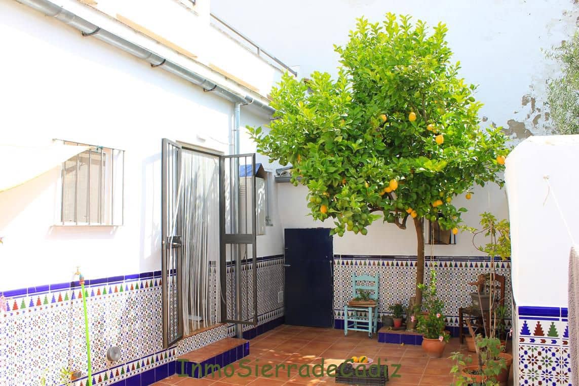 3 Zimmer Haus zu verkaufen in Algodonales - 102.000 € (Ref: 9851296)