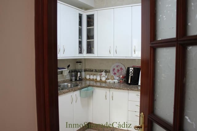 3 bedroom Townhouse for sale in Olvera - € 115,000 (Ref: 9880695)