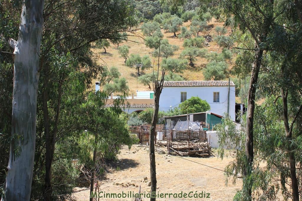 4 soveværelse Finca/Landehus til salg i El Gastor med garage - € 229.000 (Ref: 9920036)