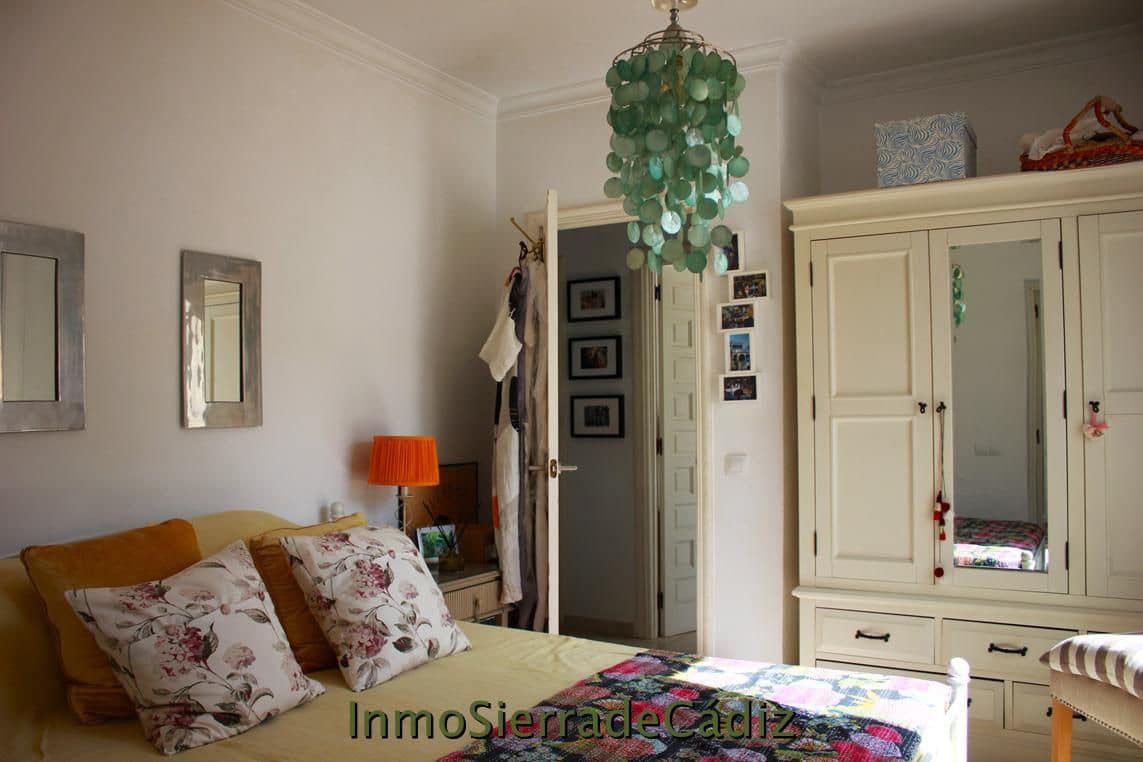 2 slaapkamer Finca/Landhuis te koop in Algodonales met garage - € 375.000 (Ref: 9928932)