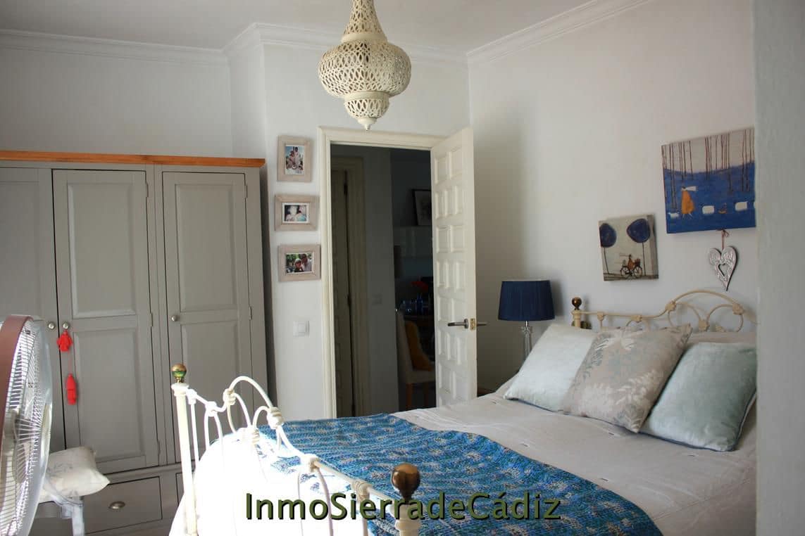 2 slaapkamer Finca/Landhuis te koop in Algodonales met garage - € 375.000 (Ref: 9928932)