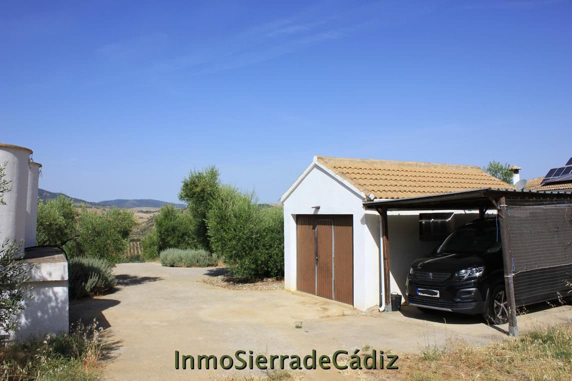2 slaapkamer Finca/Landhuis te koop in Algodonales met garage - € 375.000 (Ref: 9928932)