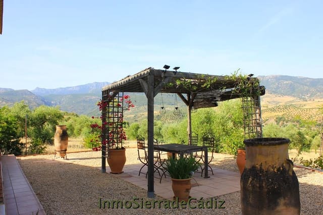 2 slaapkamer Finca/Landhuis te koop in Algodonales met garage - € 375.000 (Ref: 9928932)