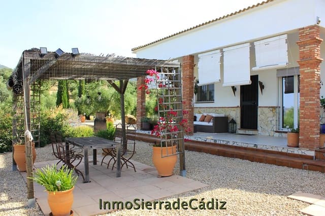 2 slaapkamer Finca/Landhuis te koop in Algodonales met garage - € 375.000 (Ref: 9928932)
