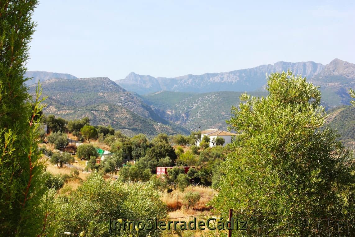 2 slaapkamer Finca/Landhuis te koop in Algodonales met garage - € 375.000 (Ref: 9928932)